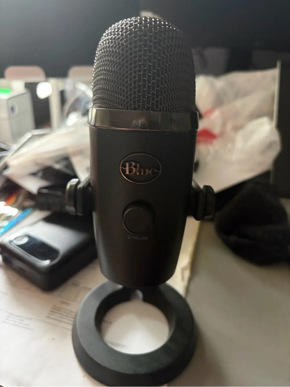 USB Microphone in Black - Studio-Quality Desktop Mic